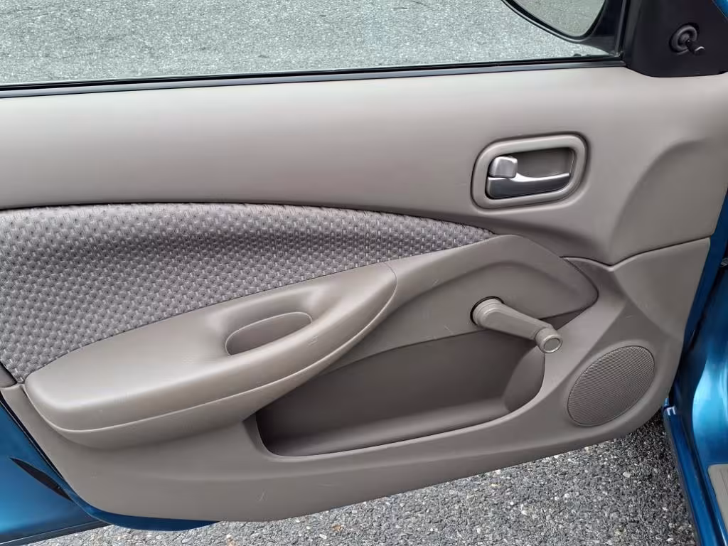 2004 Nissan Sentra - 3N1CB51DX4L869593 - Image #7