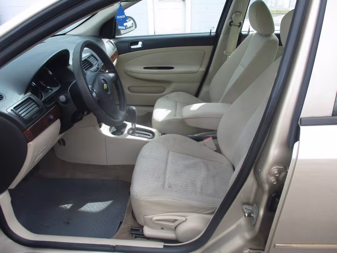 2008 Chevrolet Cobalt - 1G1AL58F687240313 - Image #11