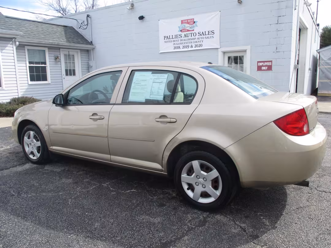 2008 Chevrolet Cobalt - 1G1AL58F687240313 - Image #3