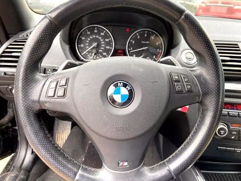 2011 BMW 1-Series - WBAUN7C58BVM24452 - Image #12