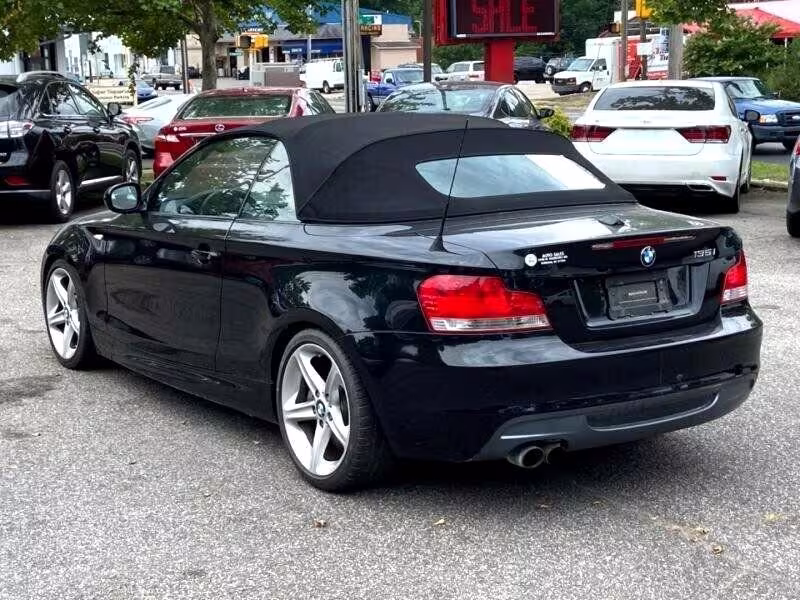 2011 BMW 1-Series - WBAUN7C58BVM24452 - Image #3