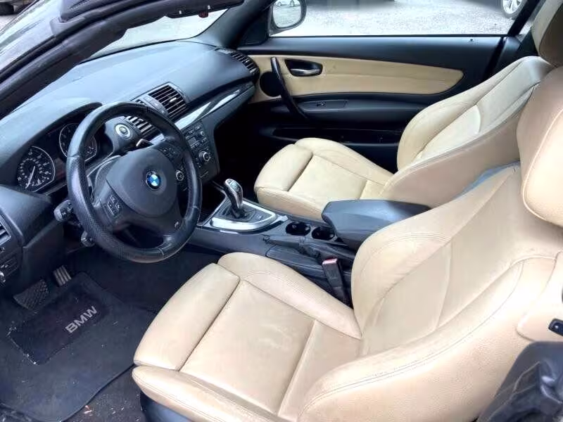 2011 BMW 1-Series - WBAUN7C58BVM24452 - Image #7