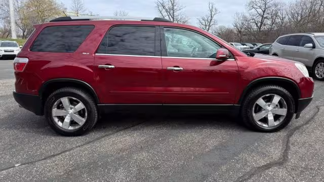 2011 GMC Acadia - 1GKKRRED3BJ109343 - Image #5