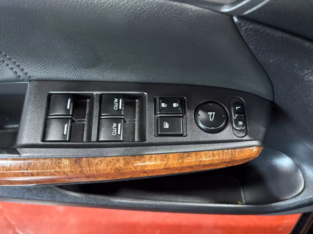 2011 Honda Accord - 1HGCP2F85BA006621 - Image #26