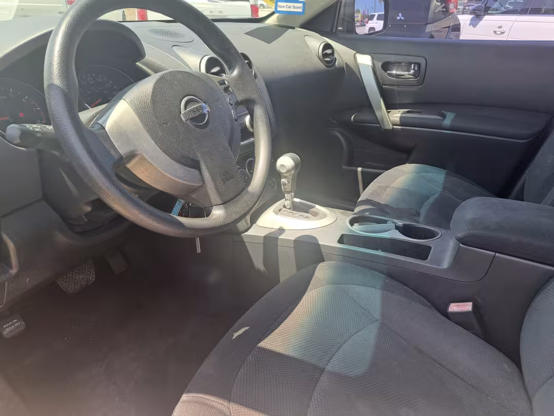 2011 Nissan Rogue - JN8AS5MV7BW283082 - Image #4