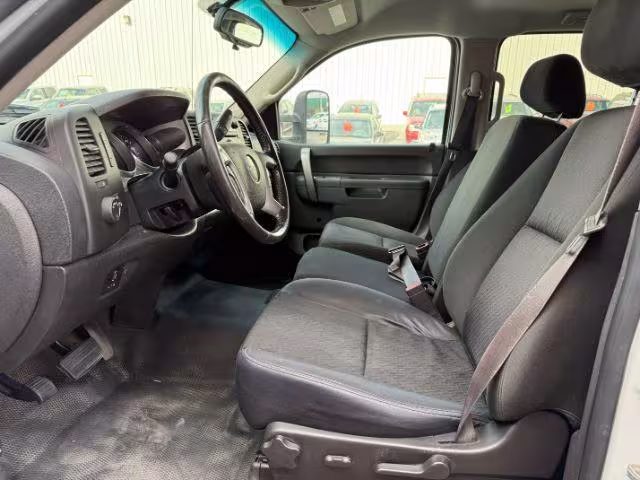 2012 GMC Sierra 2500HD - 1GT120CG6CF134648 - Image #1