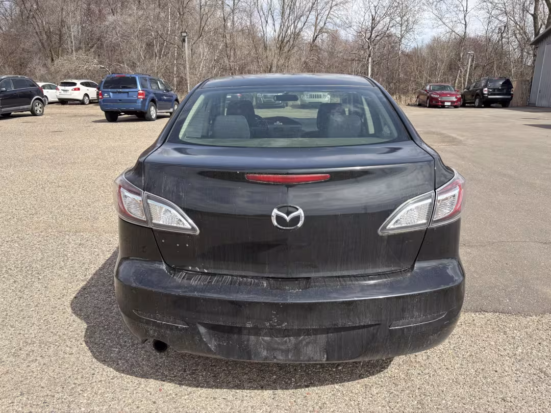 2012 Mazda MAZDA3 - JM1BL1V70C1572891 - Image #3