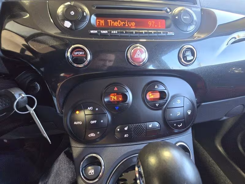 2013 Fiat 500 - 3C3CFFCR8DT575534 - Image #18