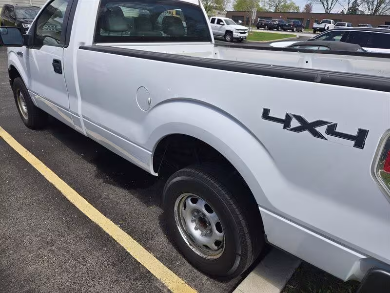 2014 Ford F-150 - 1FTPF1EF8EKF29143 - Image #3