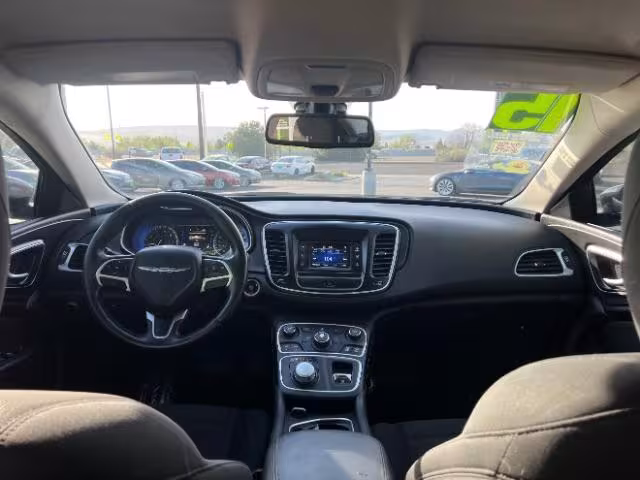 2015 Chrysler 200 - 1C3CCCAB5FN757742 - Image #23
