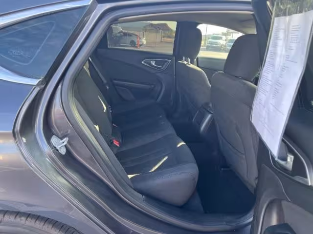 2015 Chrysler 200 - 1C3CCCAB5FN757742 - Image #26