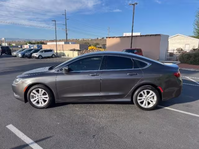 2015 Chrysler 200 - 1C3CCCAB5FN757742 - Image #3
