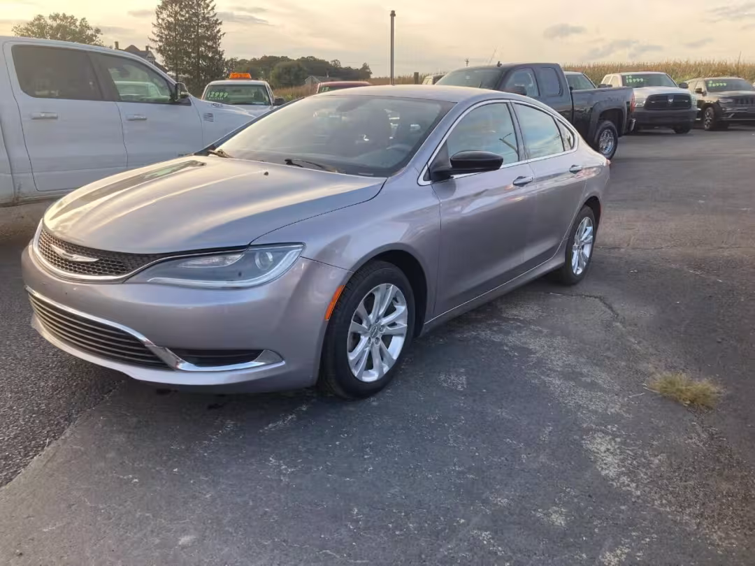 2015 Chrysler 200 - 1C3CCCAB6FN570770 - Image #14