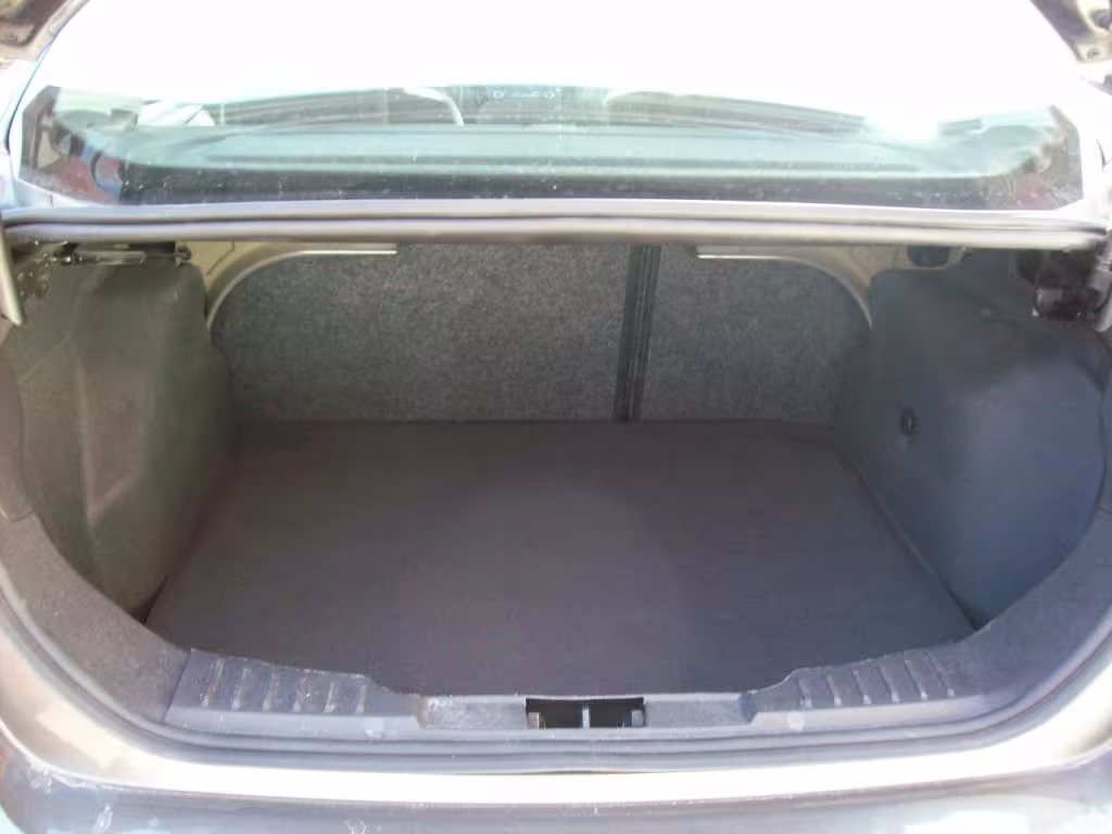 2015 Ford Focus - 1FADP3F21FL255910 - Image #6
