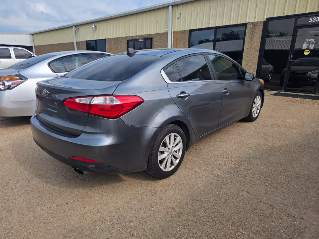 2015 Kia Forte - KNAFX4A83F5281561 - Image #2