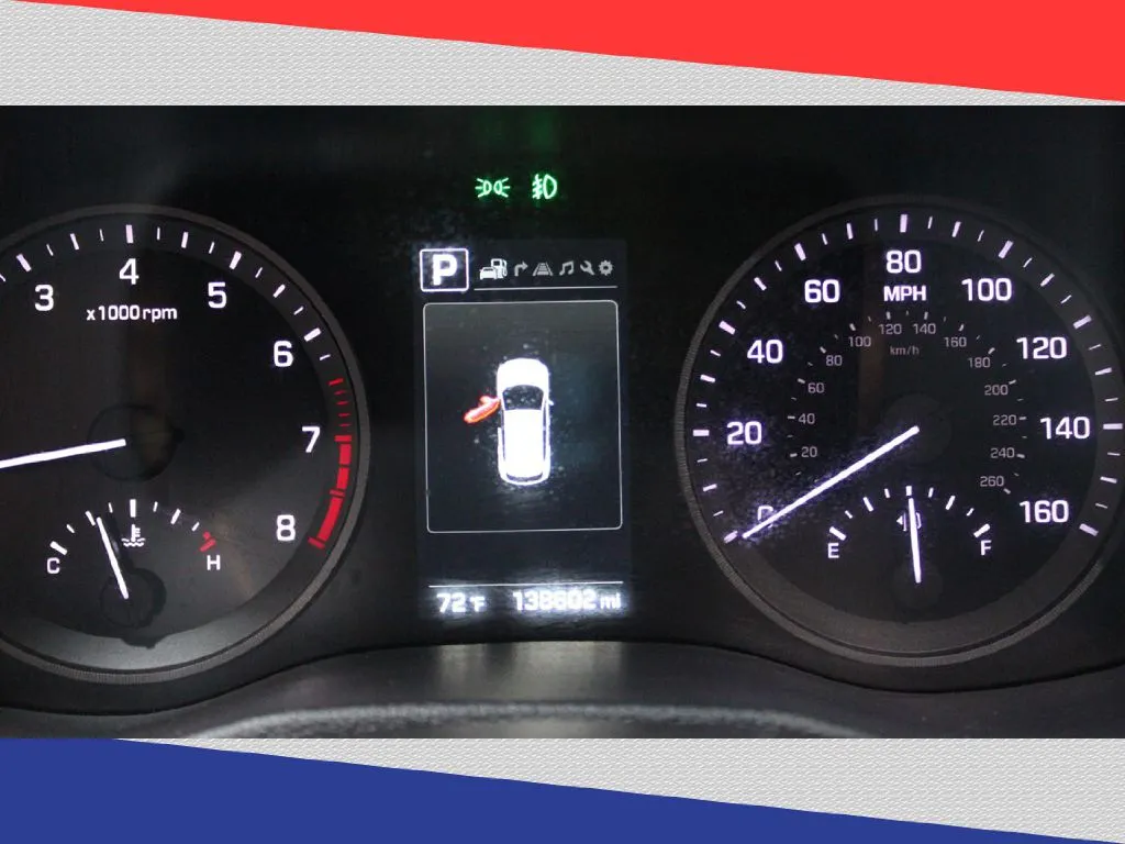 2016 Hyundai Tucson - KM8J33A29GU253197 - Image #10