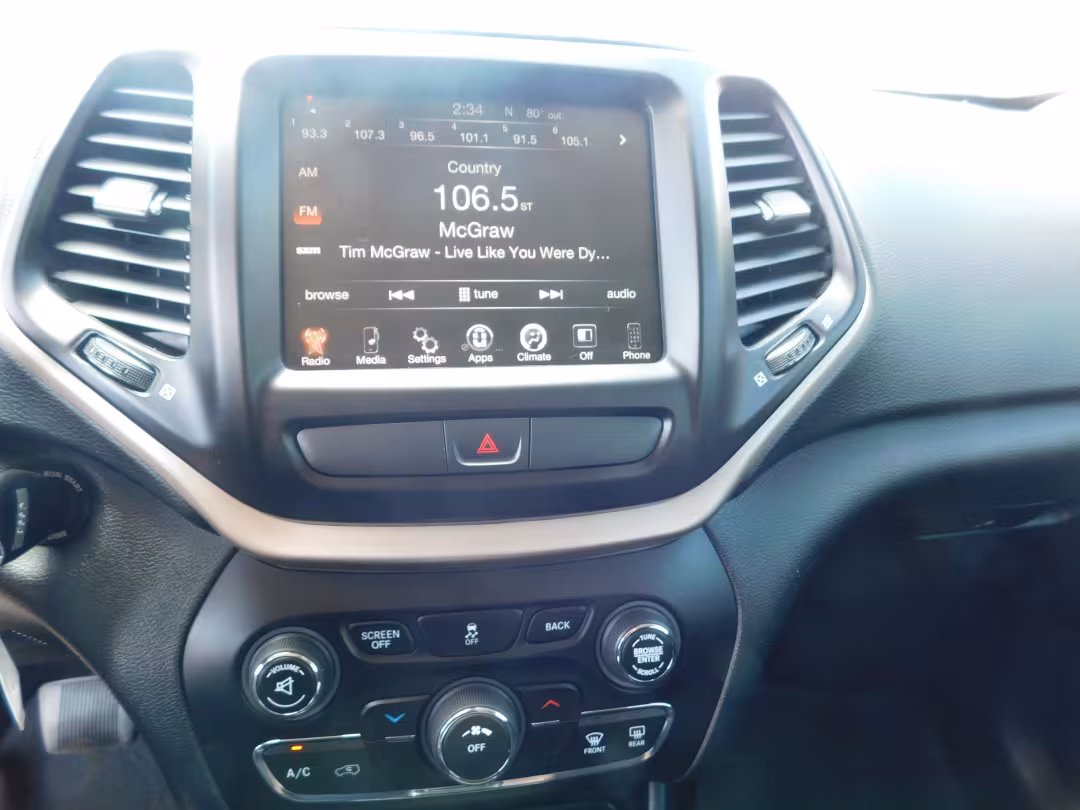 2016 Jeep Cherokee - 1C4PJMCB0GW132800 - Image #5