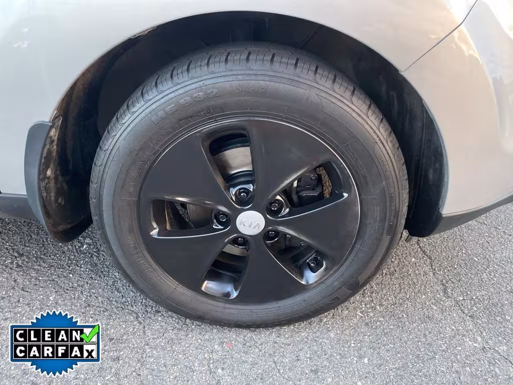 2016 Kia Soul - KNDJP3A54G7850632 - Image #14
