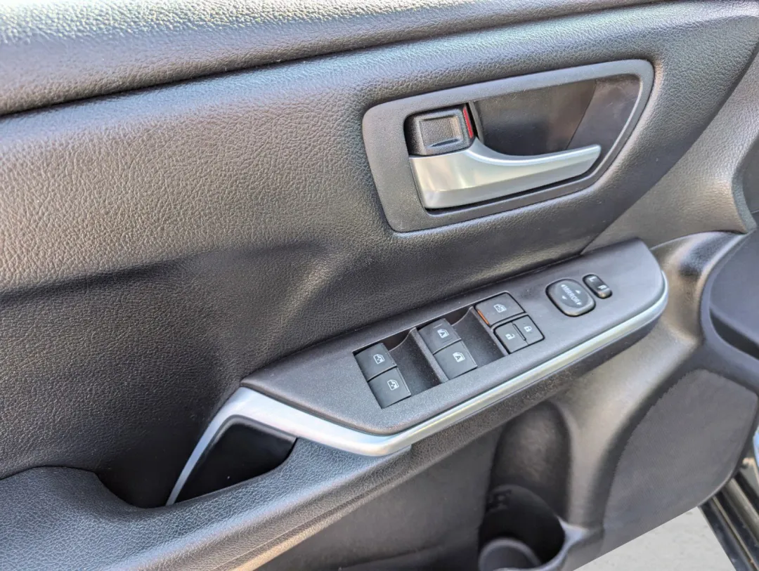 2016 Toyota Camry - 4T1BF1FK7GU557489 - Image #10
