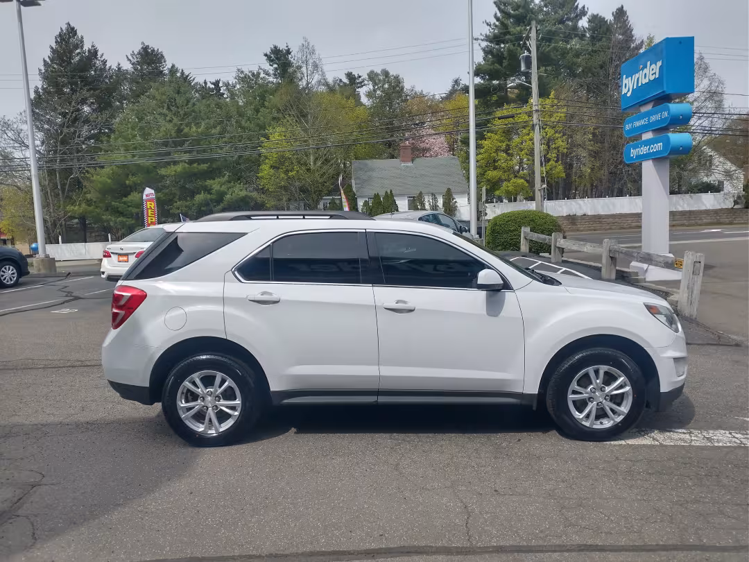 2017 Chevrolet Equinox - 2GNFLFEK5H6328085 - Image #2