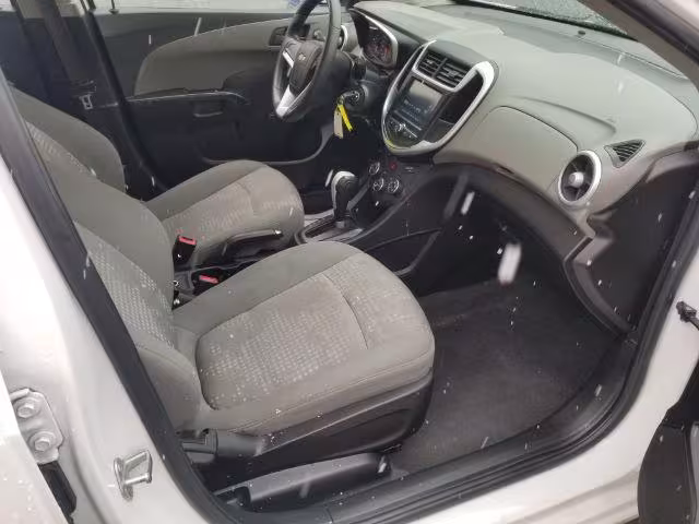 2017 Chevrolet Sonic - 1G1JG6SG3H4171495 - Image #10
