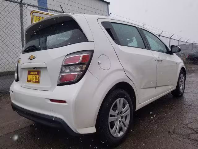 2017 Chevrolet Sonic - 1G1JG6SG3H4171495 - Image #4