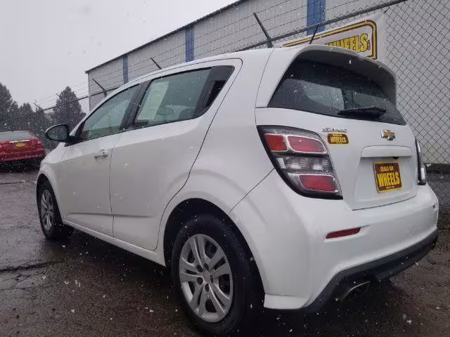 2017 Chevrolet Sonic - 1G1JG6SG3H4171495 - Image #5