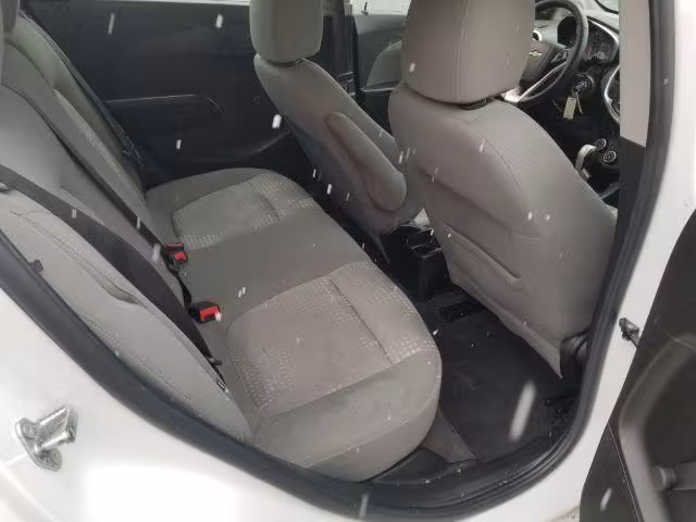 2017 Chevrolet Sonic - 1G1JG6SG3H4171495 - Image #9