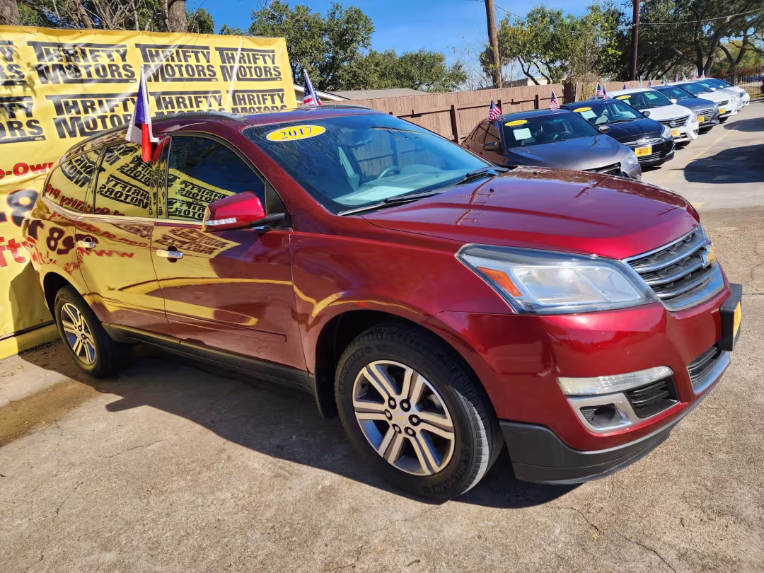 2017 Chevrolet Traverse - 1GNKRGKD0HJ123673 - Image #2