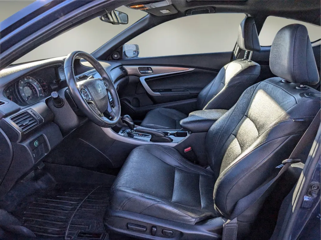 2017 Honda Accord Coupe - 1HGCT1B80HA001461 - Image #10