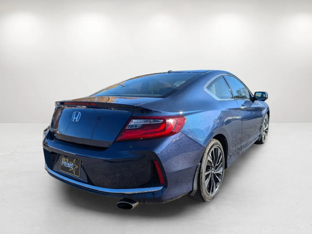 2017 Honda Accord Coupe - 1HGCT1B80HA001461 - Image #5