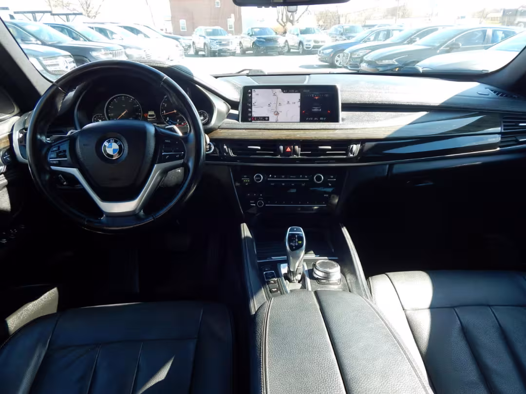 2018 BMW X6 - 5UXKU2C51J0X48420 - Image #32