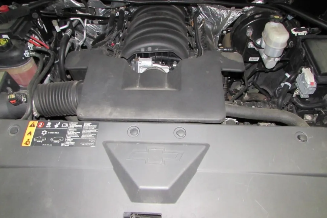 2018 Chevrolet Silverado 1500 - 3GCUKPEC3JG136546 - Image #8