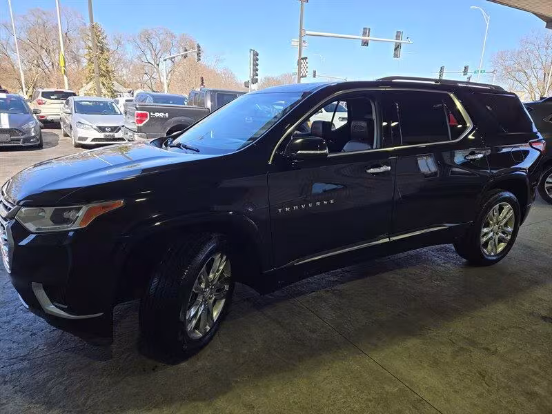 2019 Chevrolet Traverse - 1GNEVJKW0KJ217860 - Image #11