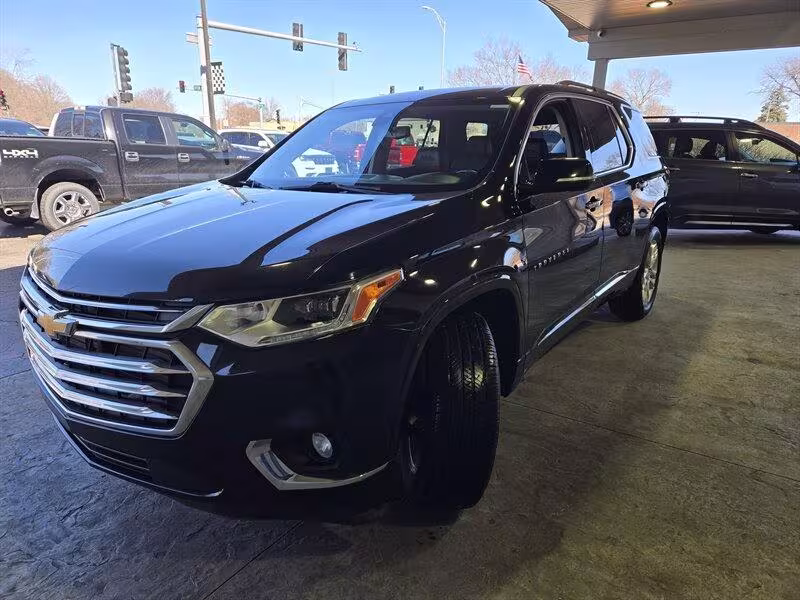 2019 Chevrolet Traverse - 1GNEVJKW0KJ217860 - Image #12