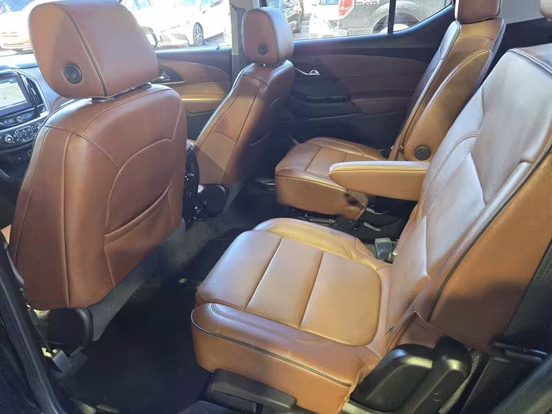 2019 Chevrolet Traverse - 1GNEVJKW0KJ217860 - Image #36