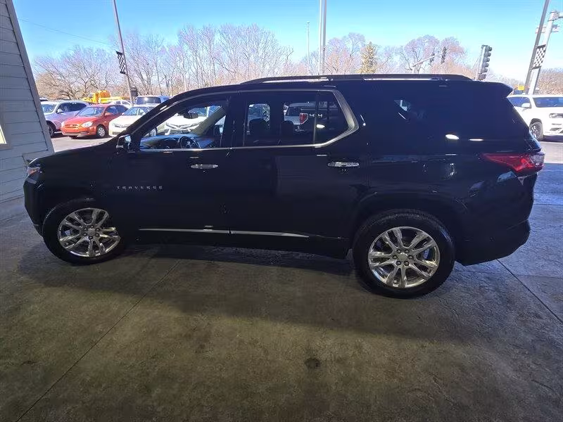 2019 Chevrolet Traverse - 1GNEVJKW0KJ217860 - Image #9