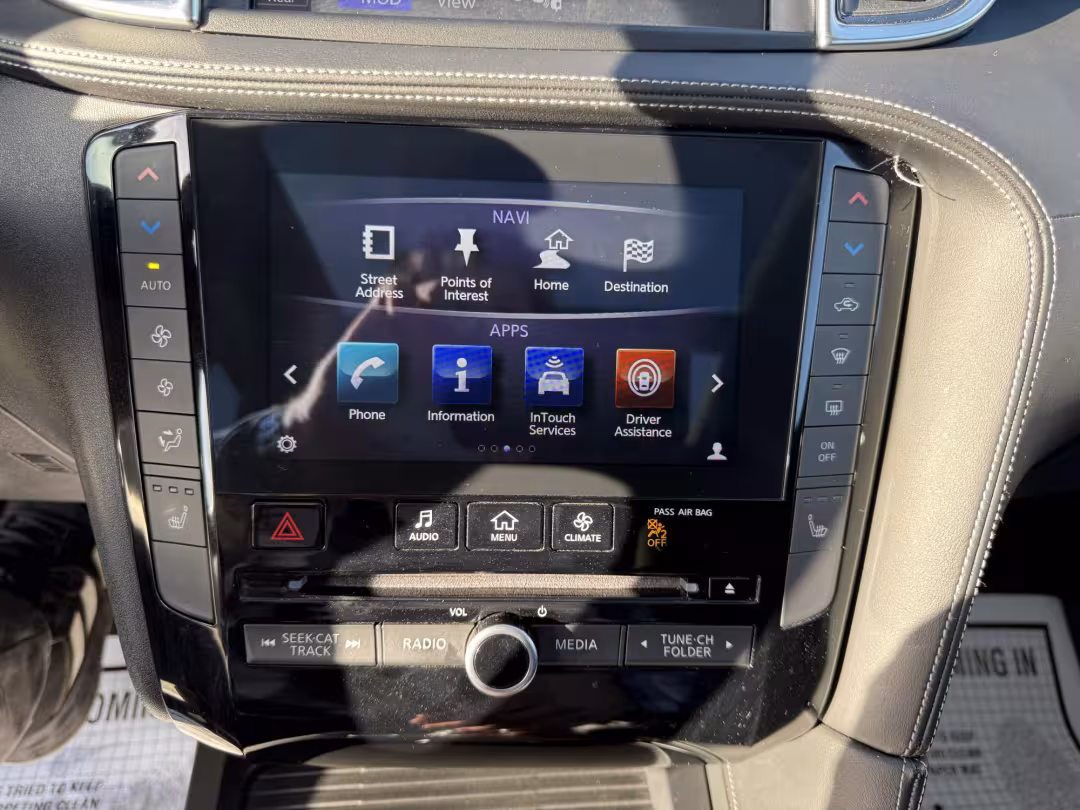 2019 Infiniti QX50 - 3PCAJ5M39KF116384 - Image #11