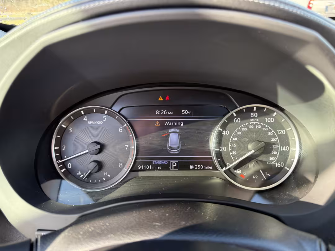 2019 Infiniti QX50 - 3PCAJ5M39KF116384 - Image #9
