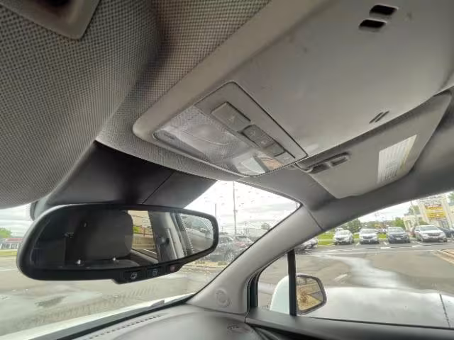 2020 Chevrolet Trax - 3GNCJPSB9LL211598 - Image #18