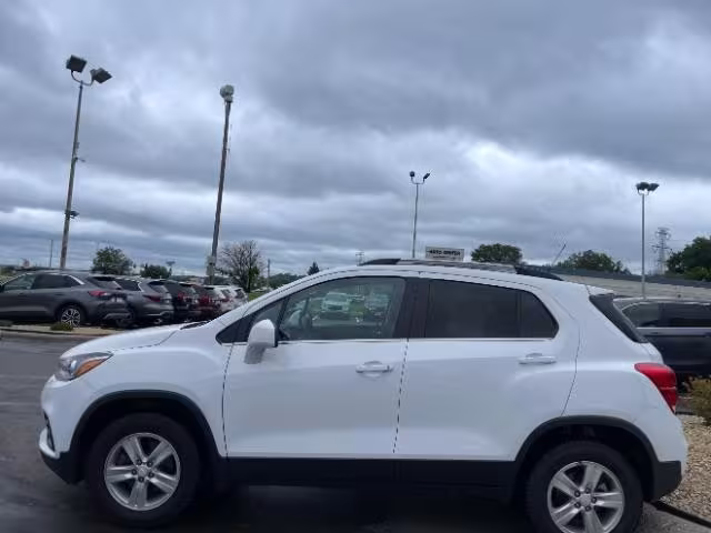 2020 Chevrolet Trax - 3GNCJPSB9LL211598 - Image #3
