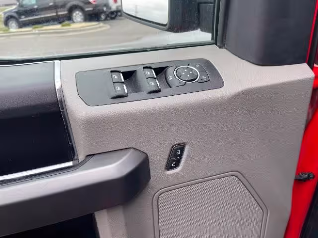 2020 Ford F-150 - 1FTFX1E52LKF09595 - Image #12
