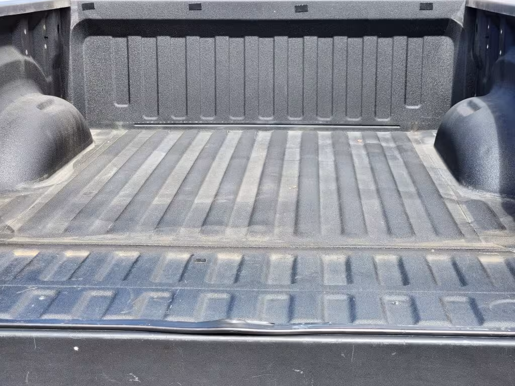 2020 Ram 1500 - 1C6SRFJT1LN242563 - Image #13