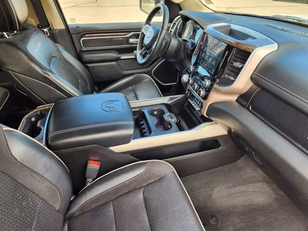 2020 Ram 1500 - 1C6SRFJT1LN242563 - Image #14