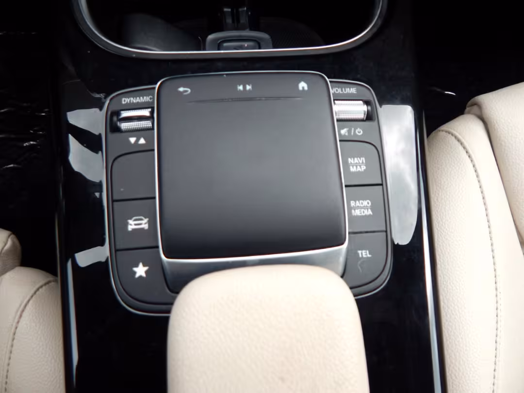 2021 Mercedes-Benz CLA - W1K5J4HB2MN170407 - Image #25