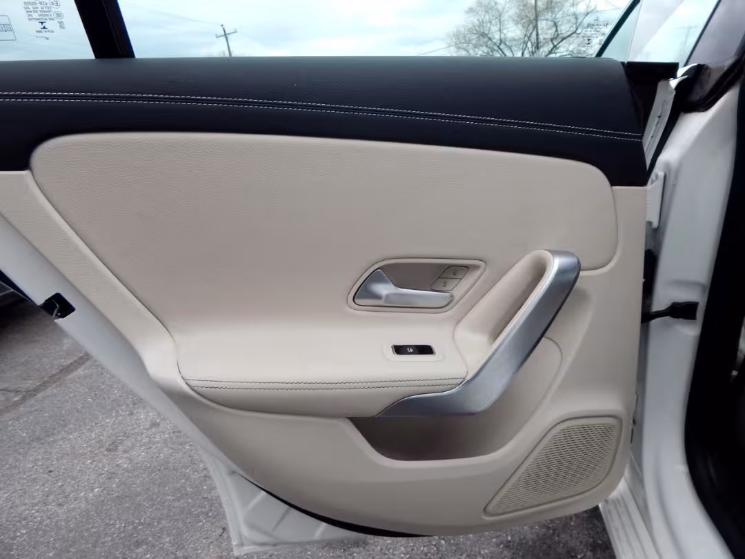 2021 Mercedes-Benz CLA - W1K5J4HB2MN170407 - Image #26
