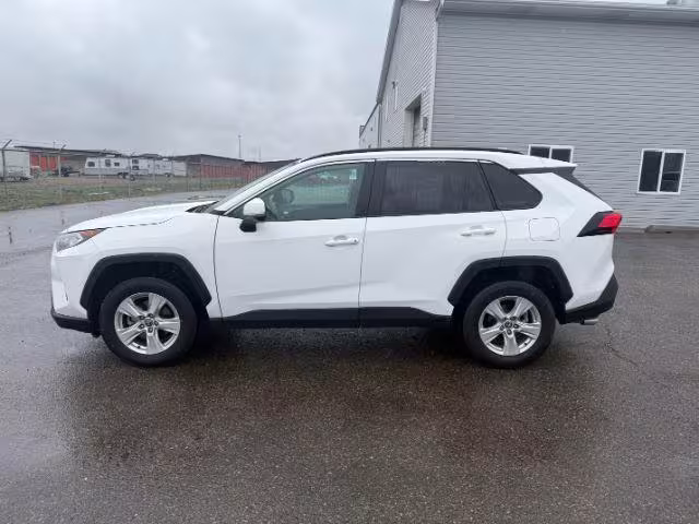 2021 Toyota RAV4 - 2T3P1RFV8MC219312 - Image #1