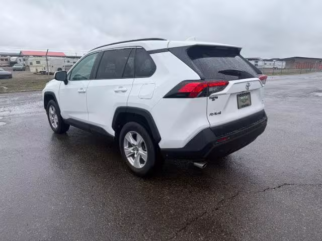 2021 Toyota RAV4 - 2T3P1RFV8MC219312 - Image #2