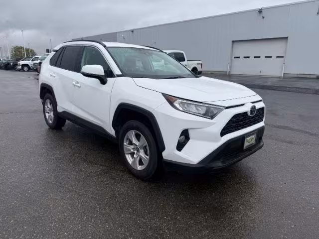 2021 Toyota RAV4 - 2T3P1RFV8MC219312 - Image #8