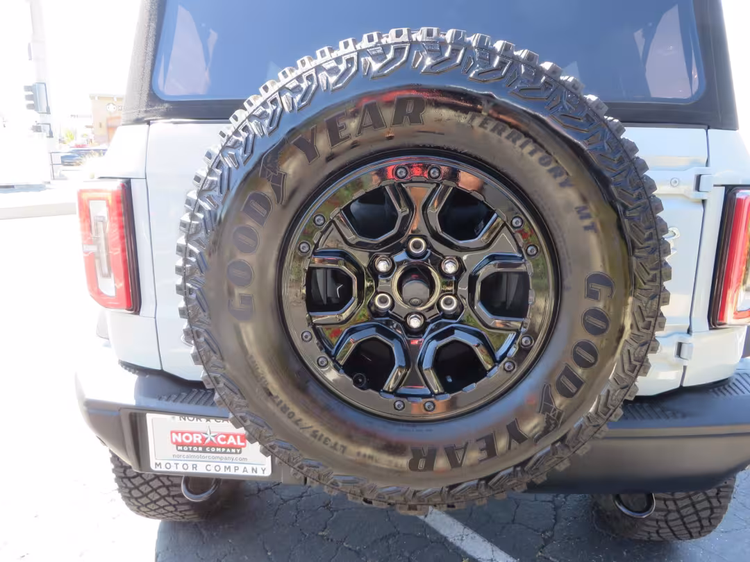 2023 Ford Bronco - 1FMEE5DP3PLB77089 - Image #15